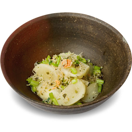 Turnip Simmered with Benizake Shirasu